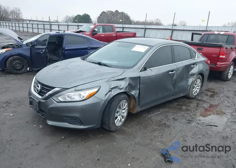 2017 Nissan Altima 2.5 из США, поврежденный, VIN 1N4AL3APXHC203857